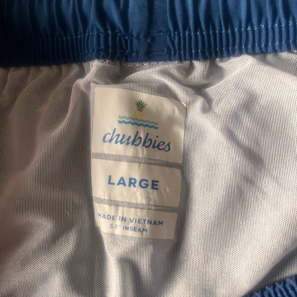 Chubbies Men’s Swim Trunks Blue with Rainbow Stripe | 5.5” Inseam Size Large - Picture 5 of 5